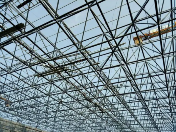 浦东网架工程对于建筑结构的重要性？